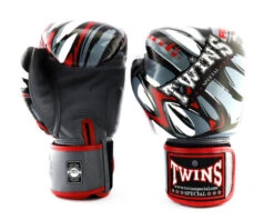 Twins “Demon” Fancy Boxing Gloves – FBGVL3-55 - MMA Factory 8 Twins “Demon” Fancy Boxing Gloves – FBGVL3-55 - MMA Factory -Sports - Boxing 0a0ca46bf2ac7f507bba0154cf706427 600x480 1
