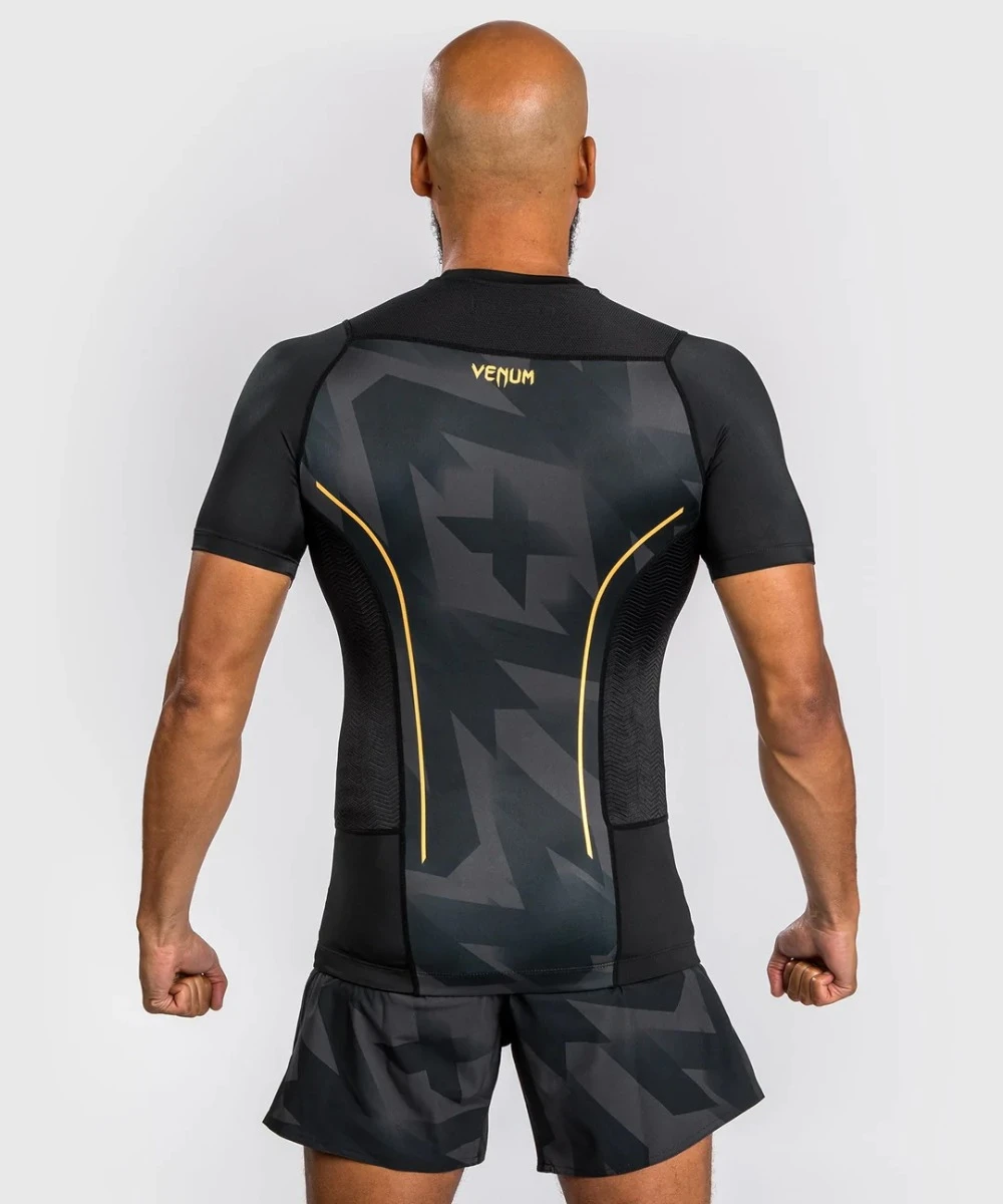 Venum Razor Rashguard Short Sleeves - MMA Factory 7 Venum Razor Rashguard Short Sleeves - MMA Factory - Image 5