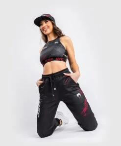 UFC Venum Fight Week 2.0 Weigh-In Bra - MMA Factory -Sports - Boxing 8a8a4f7f47cfdfdc14caa79b376b2765c8992c9c vnmufc 00113 001 19