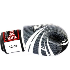 Twins "Dotted" Fancy Boxing Gloves - FBGVL3-TW5 - MMA Factory -Sports - Boxing Untitled 1