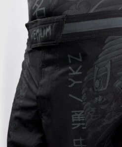 Venum Ykz21 Fightshorts - MMA Factory -Sports - Boxing a8f1b12f6fa431fa70ac0d48435a8d1425b31c7a fs ykz black black 07 1