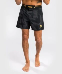 Venum Razor Fightshorts - MMA Factory -Sports - Boxing e 252f7 252fd 252f3 252fe7d330b6529c53d24a69ac7e7c7853ade654f6d0 fs razor black gold 00 8d1ff4b6 9557 4df0 9bd8 96a237936d5b 720x 1