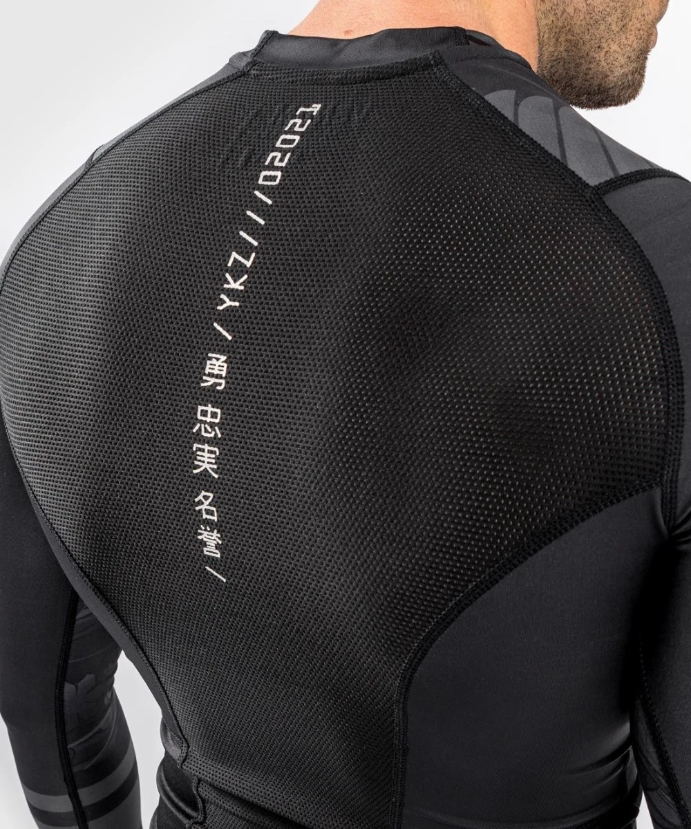 Venum YKZ21 Rashguard - Long Sleeve - MMA Factory 7 Venum YKZ21 Rashguard - Long Sleeve - MMA Factory - Image 5